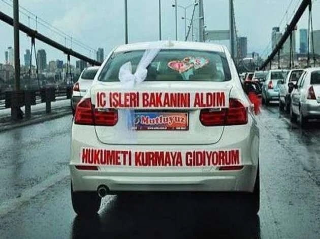 Gelin Arabası Arkası sözleri kısa Gelin Arabası Arkası sözleri kısa