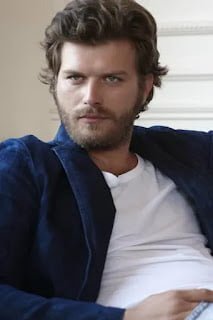Kıvanç Tatlıtuğ Saç Modelleri