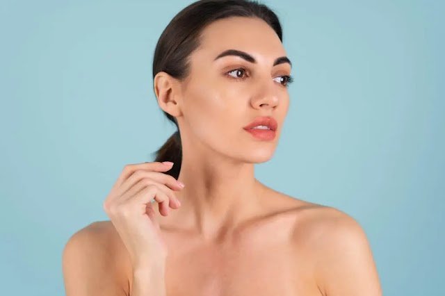 Çıplak Makyaj Görünümü Çıplak Makyaj Görünümü