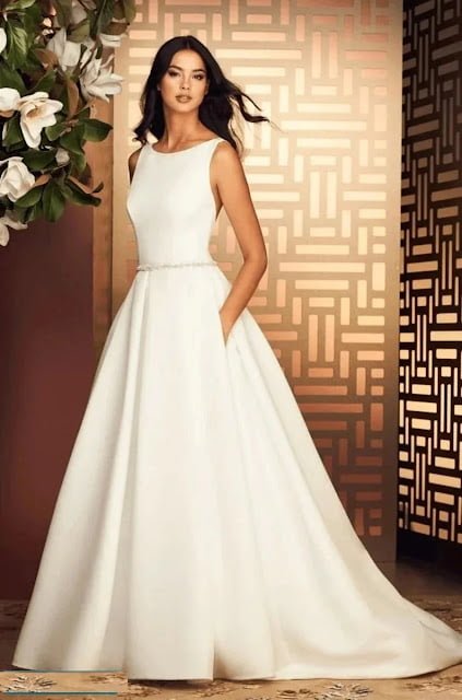 BASİT KLASİK GELİNLİK MODELİ