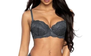 Erkekler Hangi Renk Sütyeni Sever? Erkekler Hangi Renk Sütyeni Sever