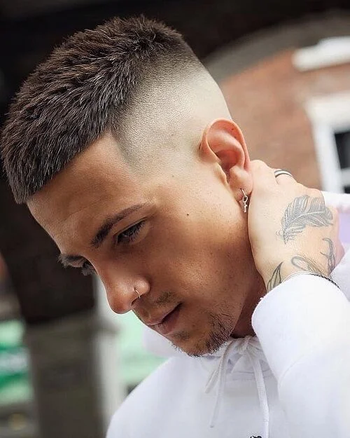 modern crew cut fade saç modeli erkek