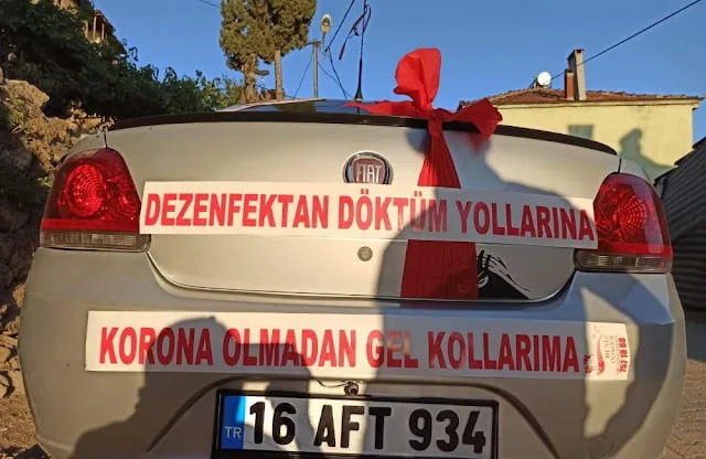 En popüler gelin arabası komik yazılar game over örneği