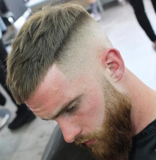 messy undercut saç modeli erkek